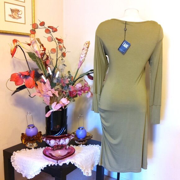 NWT I.AM.GIA Women's High Quality Long Sleeve V Neck Floral Embroidery Dress - Picture 6 of 8